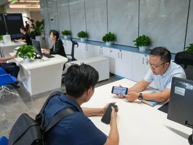 20231020媒體關注:近三年累計服務1.1億人!廣東人力資源服務業“訂單式”服務滿足多樣化就業需求_3